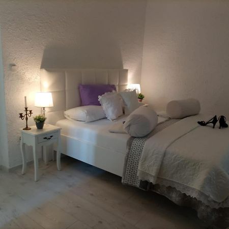 Apartment Jozefina Пореч Экстерьер фото