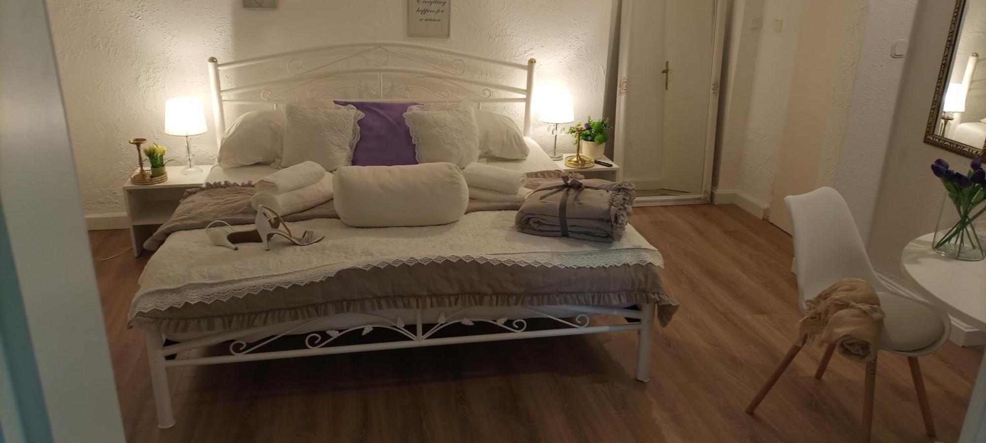 Apartment Jozefina Пореч Экстерьер фото